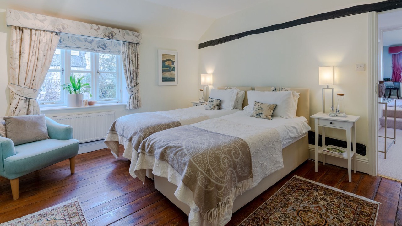 Photo of Others in Mangotsfield