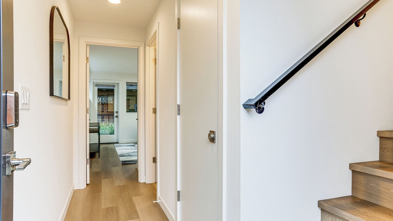 Photo of Others in Holly Park