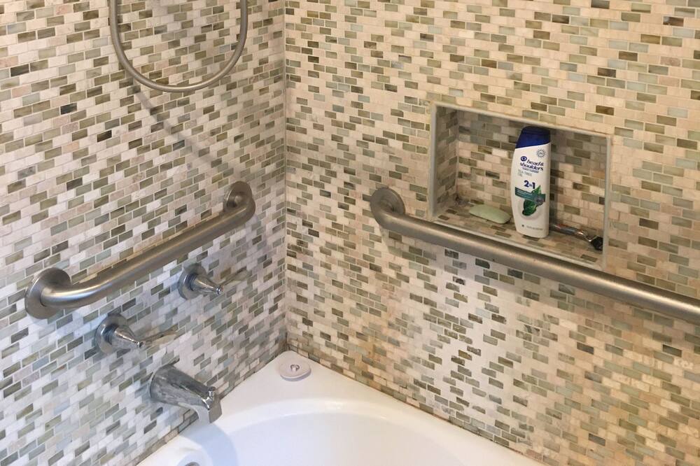 Photo of Bathroom in Aiken