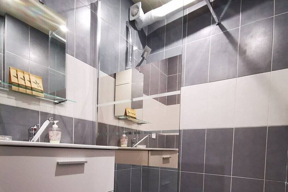 Photo of Bathroom in 8th Arrondissement