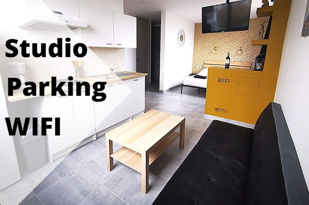 Photo of Others in 8th Arrondissement