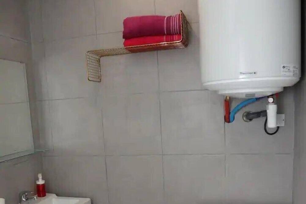 Photo of Bathroom in Chasse-sur-Rhone