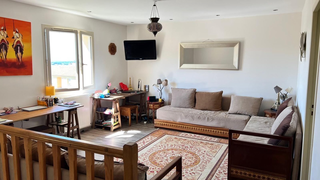 Photo of Livingroom in Verneuil-sur-Vienne