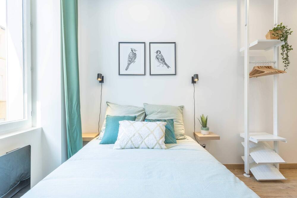Photo of Bedroom in Villette - Maisons Neuves
