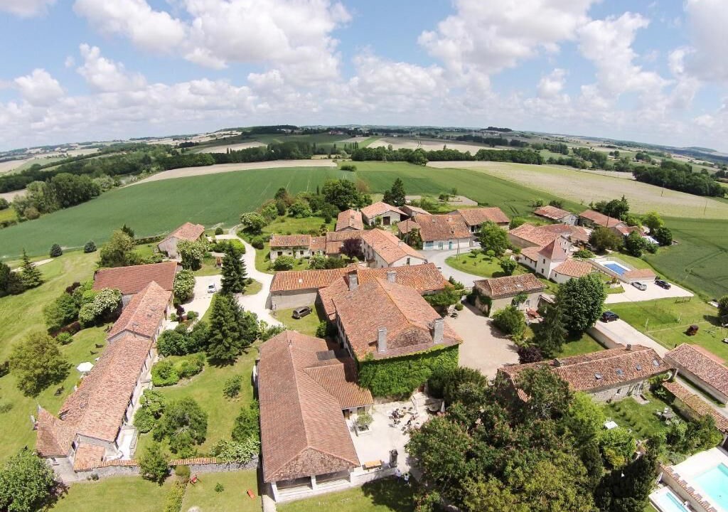 Photo of Outdoor in Pillac