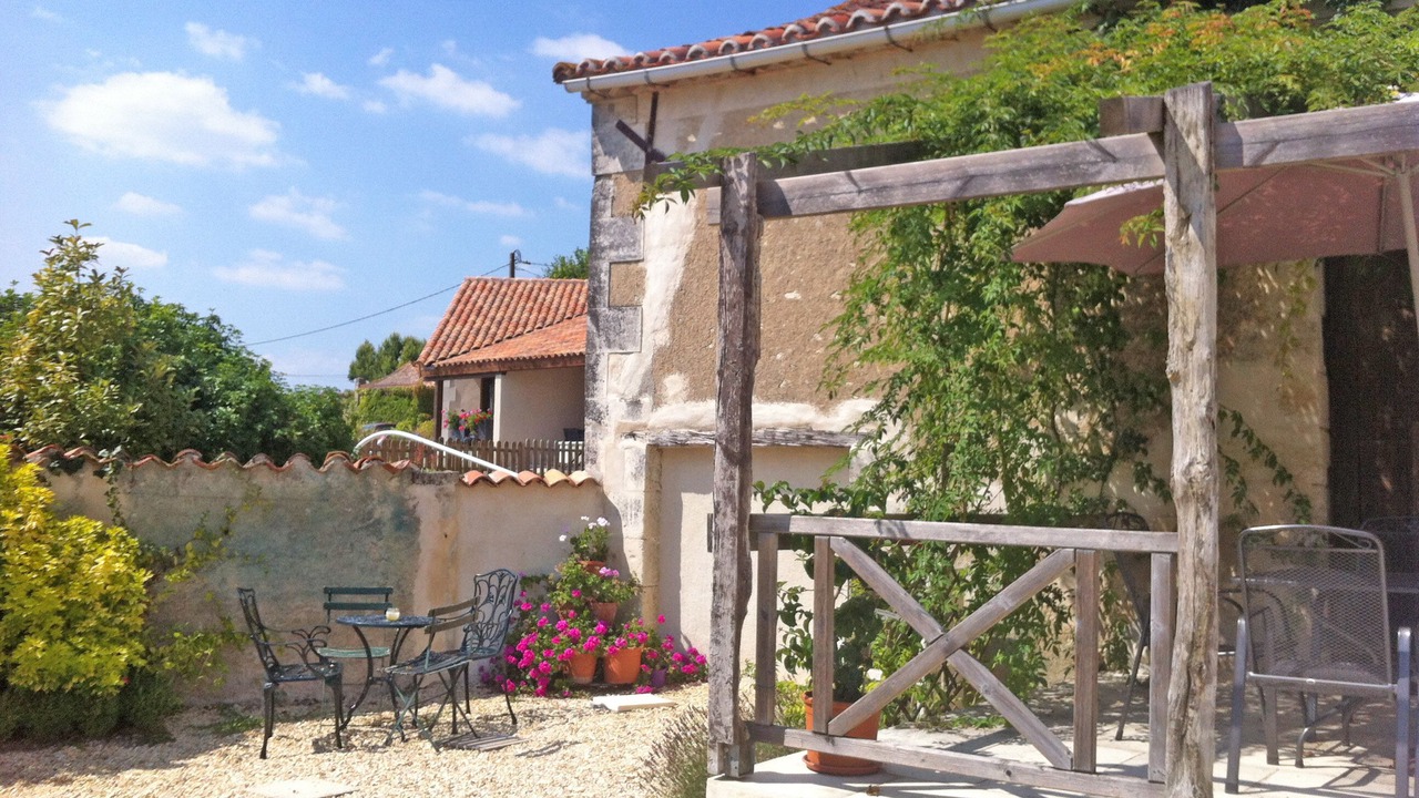 Photo of Outdoor in Pillac