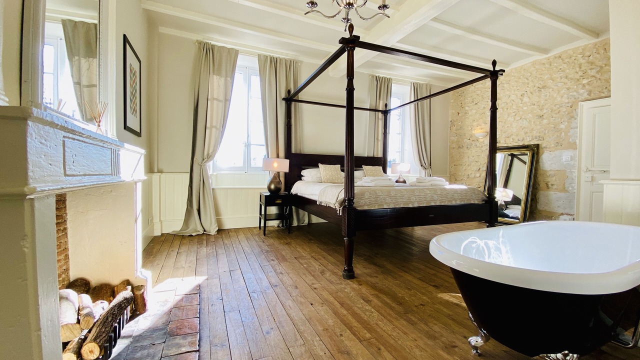 Photo of Others in Pillac