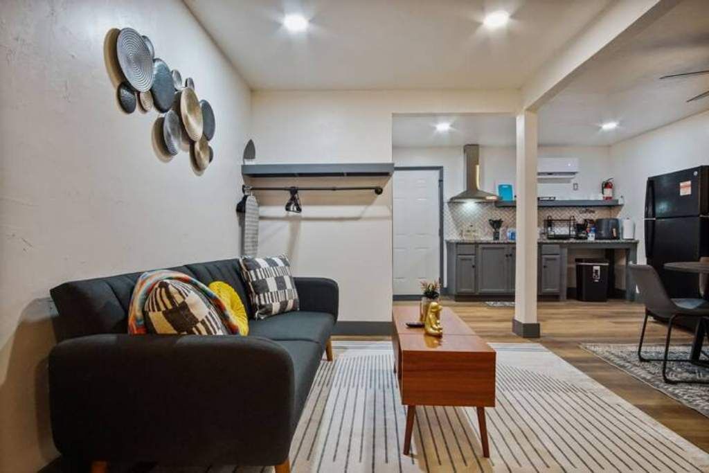 Photo of Livingroom in Oklahoma City