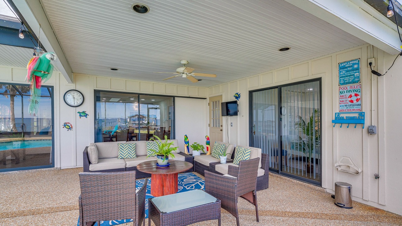 Photo of Patio Balcony in Yalaha