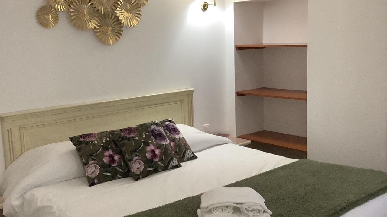 Photo of Bedroom in Buffon