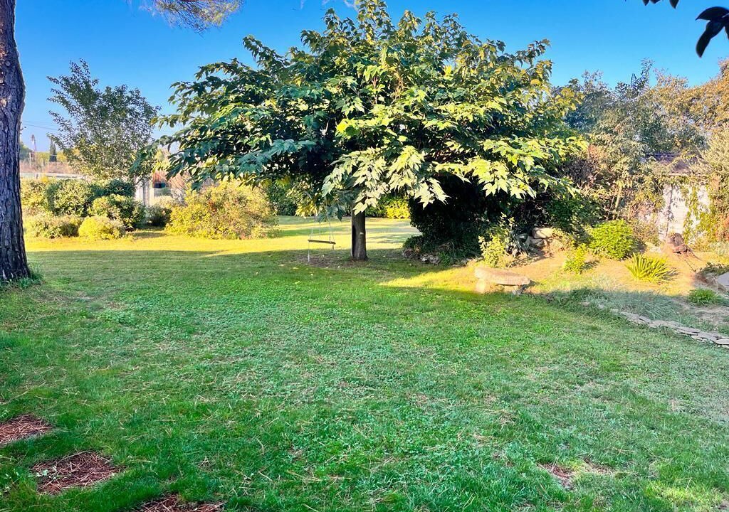 Photo of Outdoor in Aubais