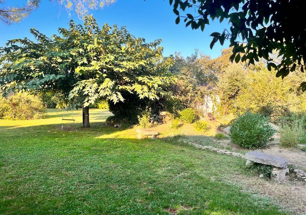 Photo of Outdoor in Aubais