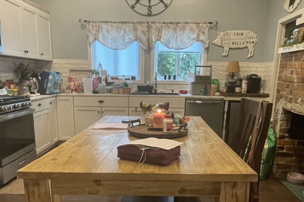 Photo of Kitchen in Oliver