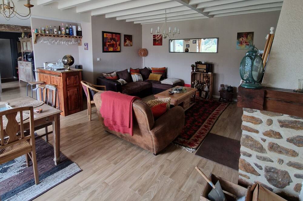 Photo of Livingroom in Roeze-sur-Sarthe