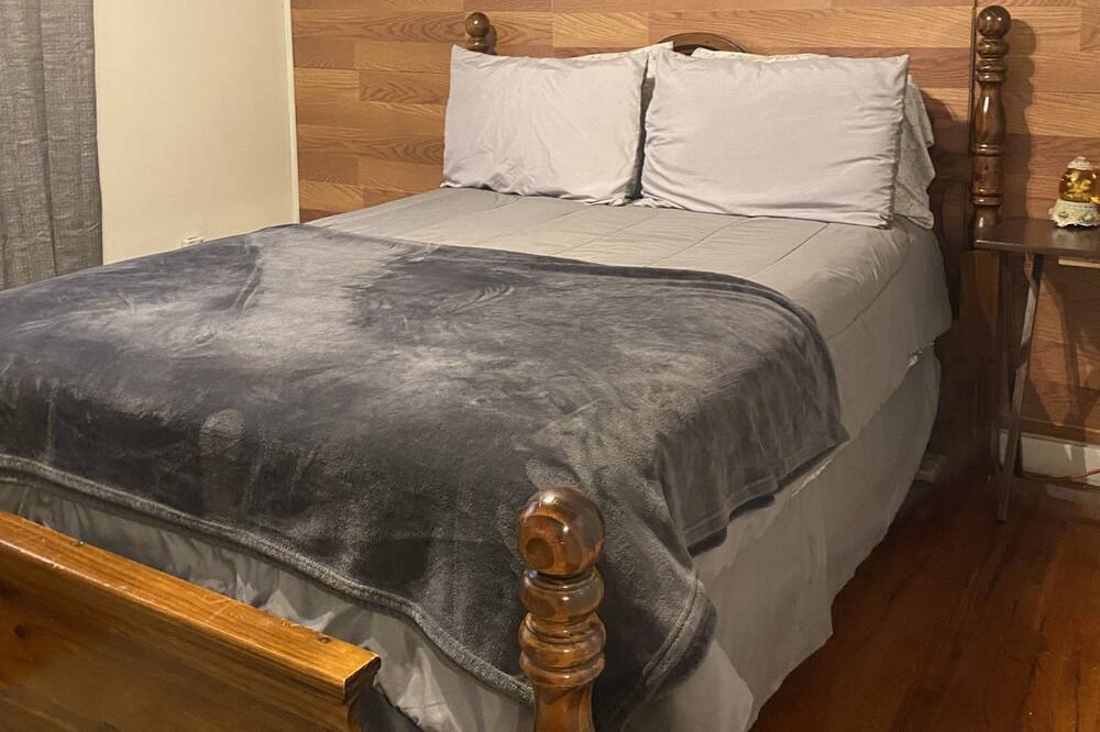 Photo of Bedroom in Texarkana