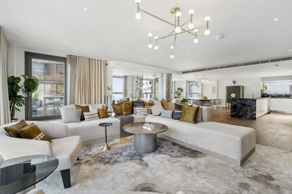 Photo of Livingroom in Chelsea Harbour