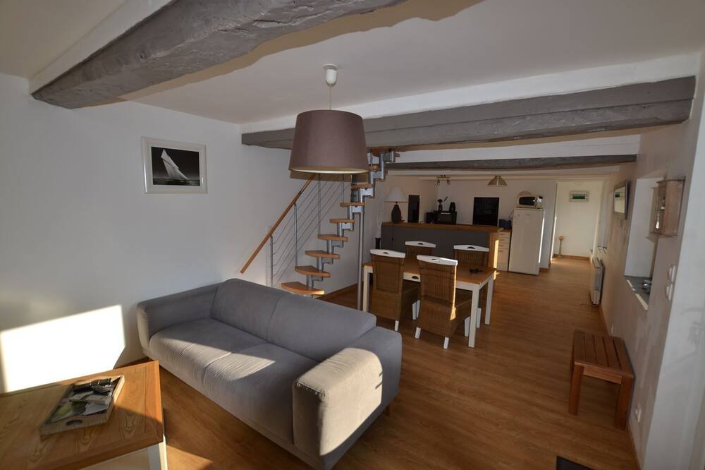 Photo of Livingroom in Paluel
