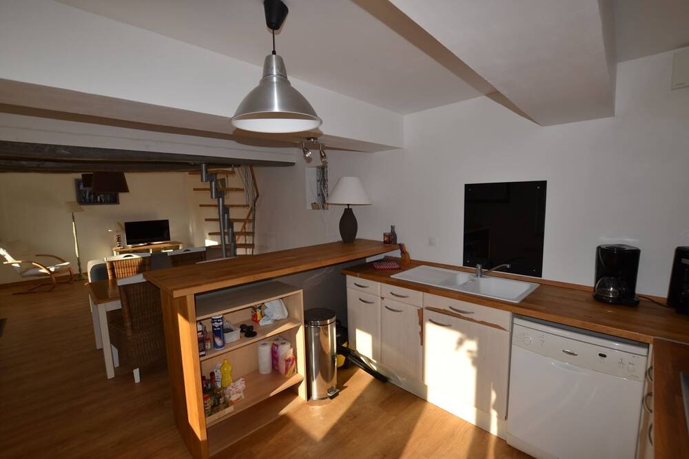 Photo of Kitchen in Paluel
