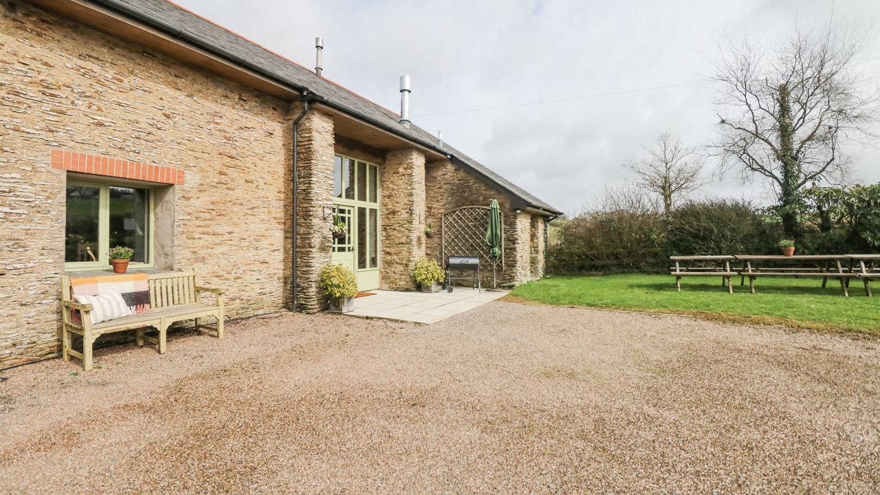 Photo of Others in Hele