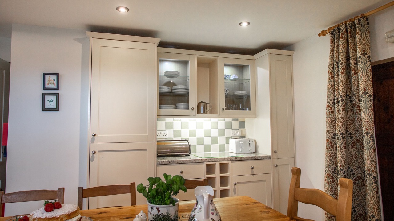 Photo of Others in Hele