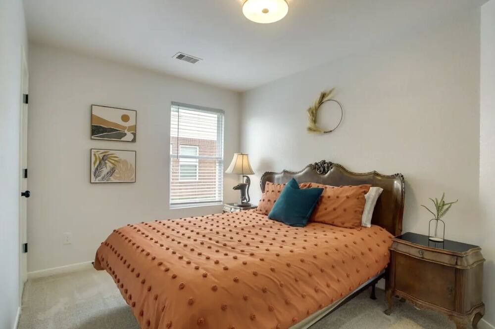 Photo of Bedroom in Rosenberg