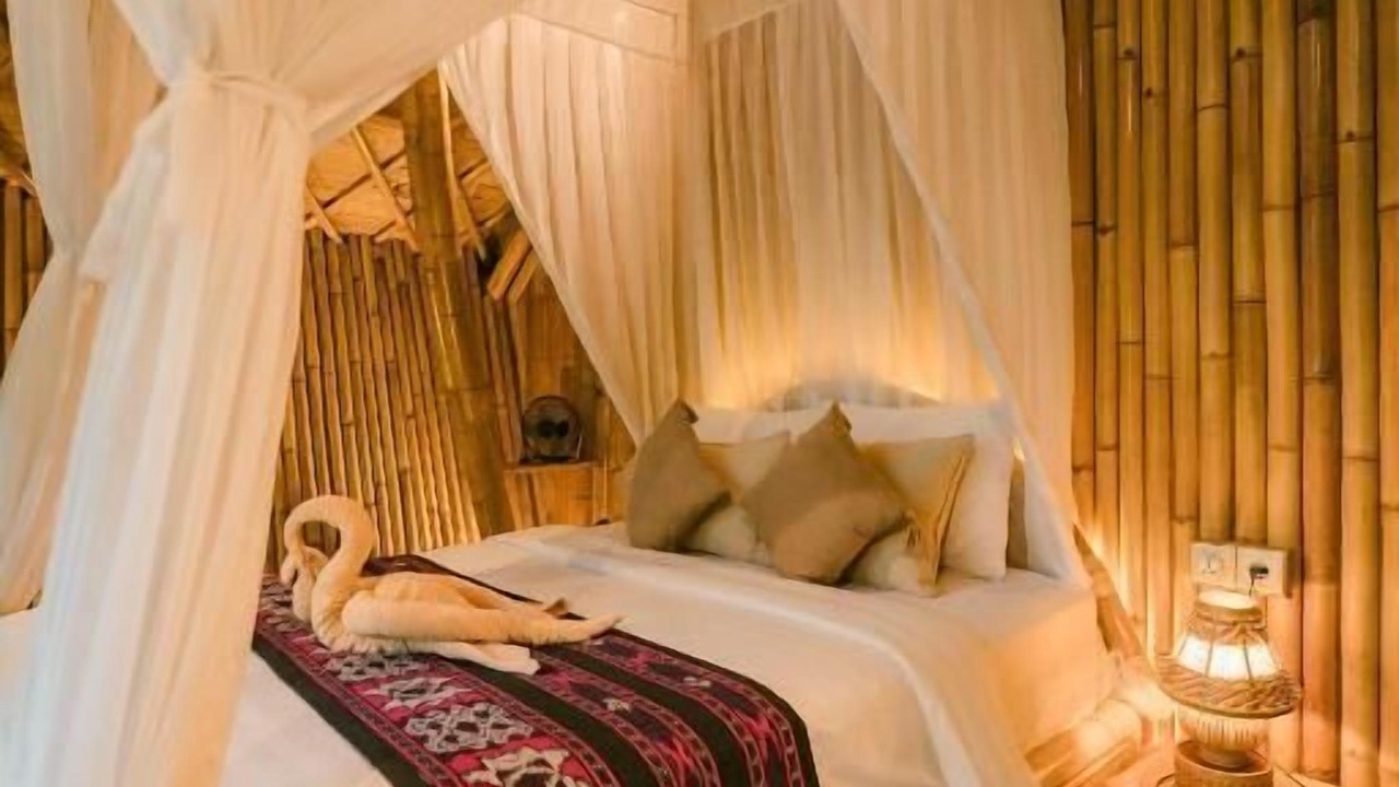 Photo of Others in Selat