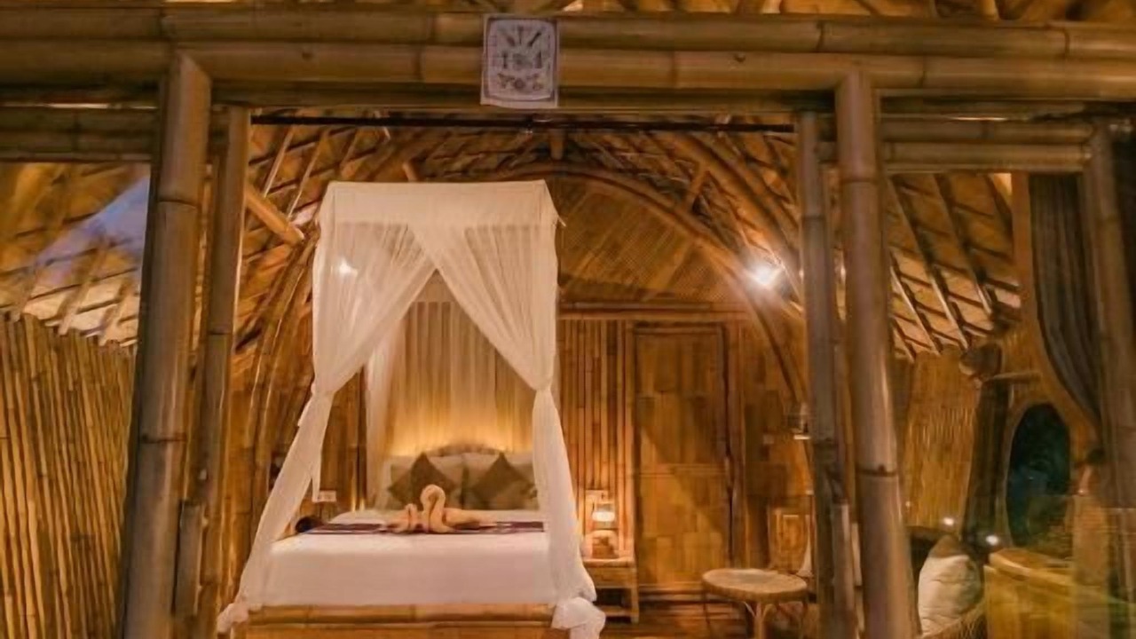 Photo of Others in Selat