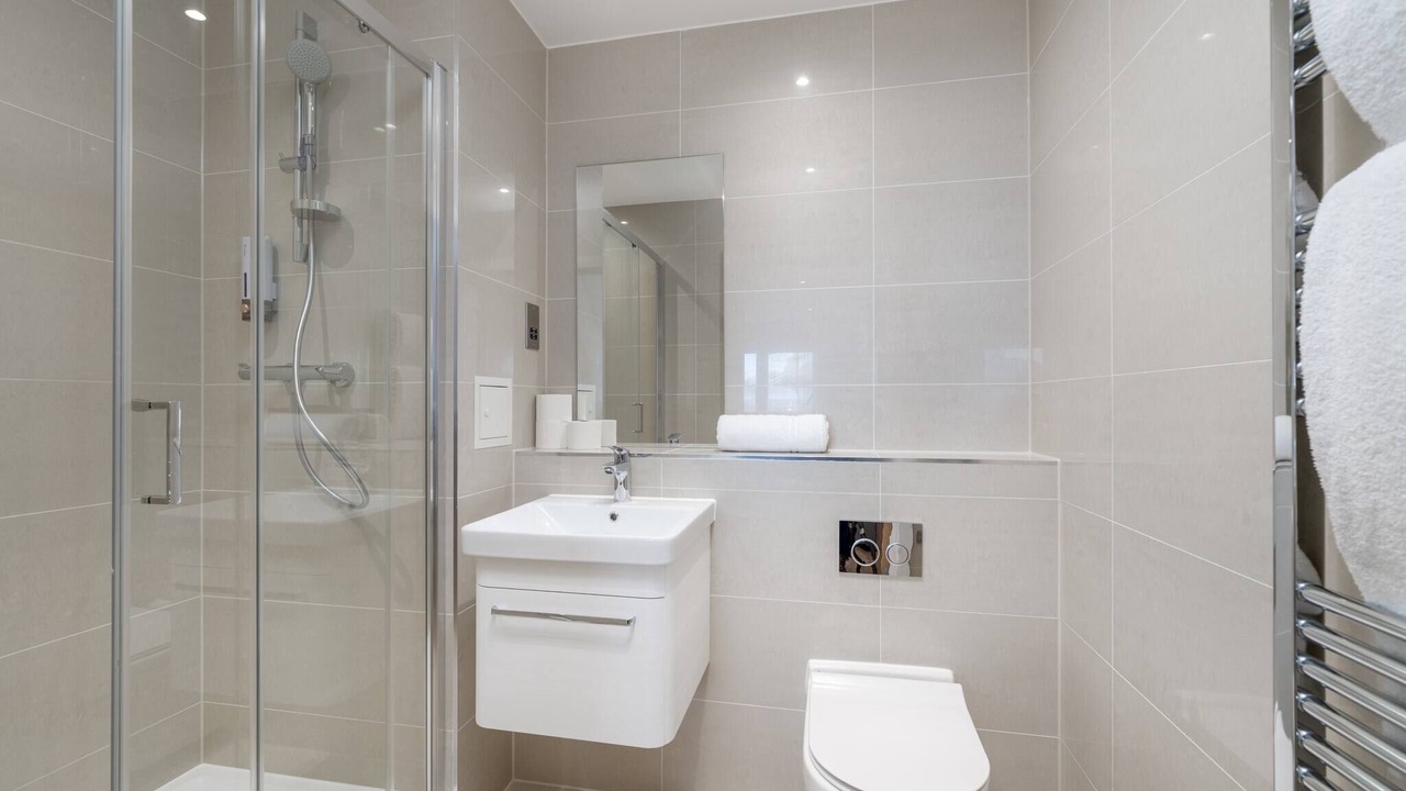 Photo of Bathroom in Woolwich Riverside