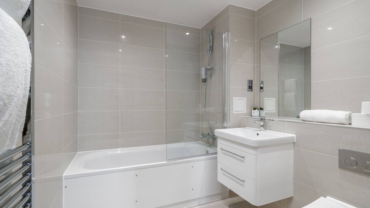 Photo of Bathroom in Woolwich Riverside