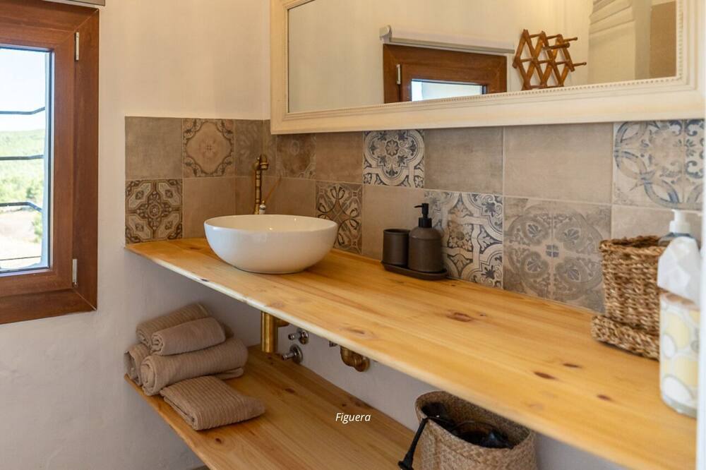 Photo of Bathroom in Sant Marti de Tous