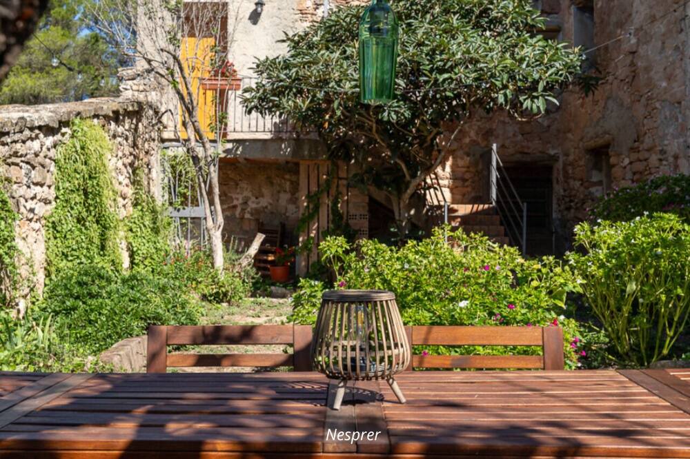 Photo of Outdoor in Sant Marti de Tous