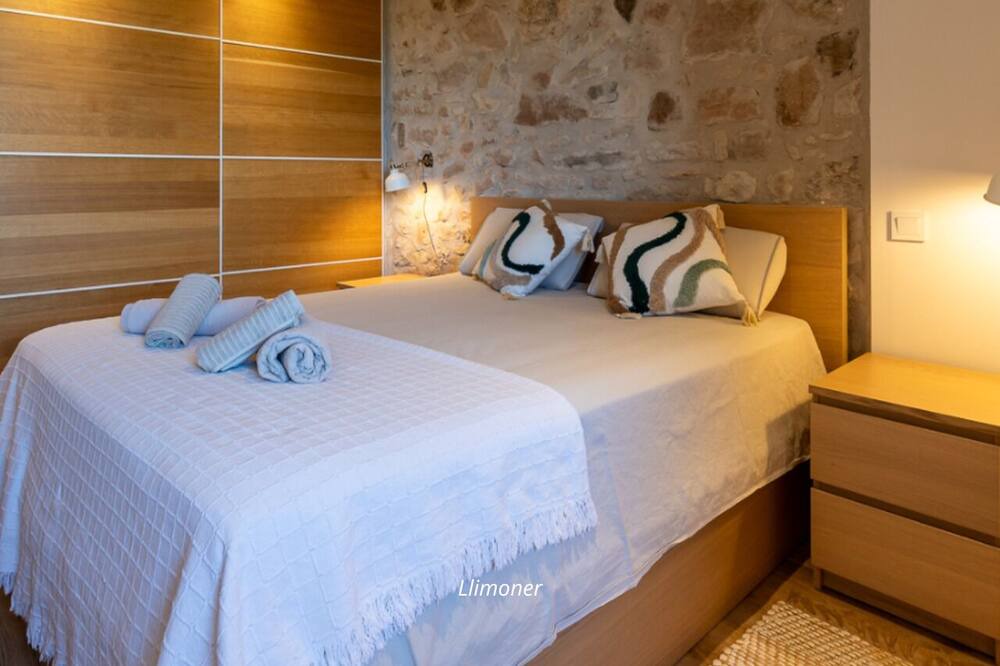 Photo of Bedroom in Sant Marti de Tous