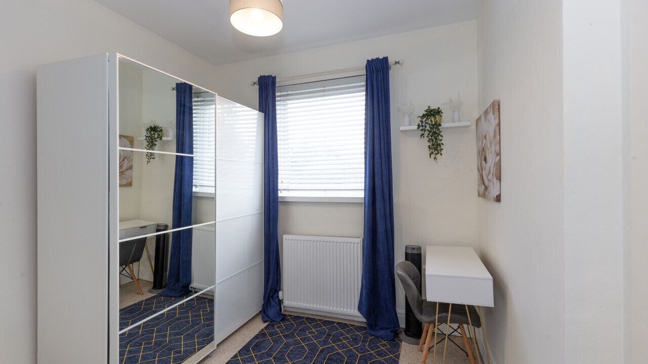 Photo of Others in Bowes