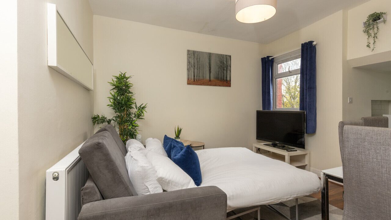 Photo of Others in Bowes