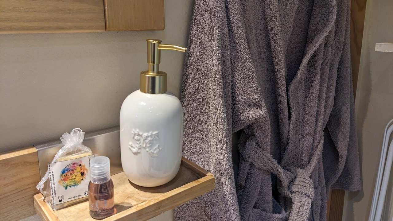 Photo of Bathroom in Crouzilles