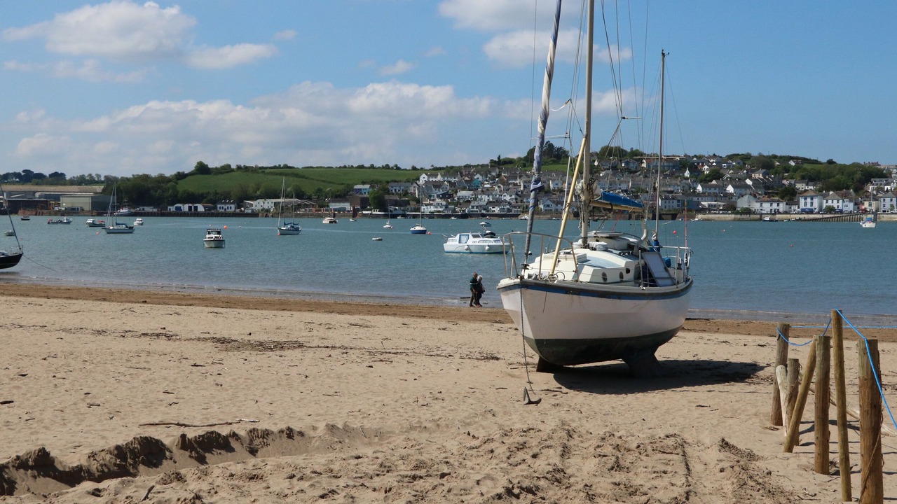 Photo of Others in Hele