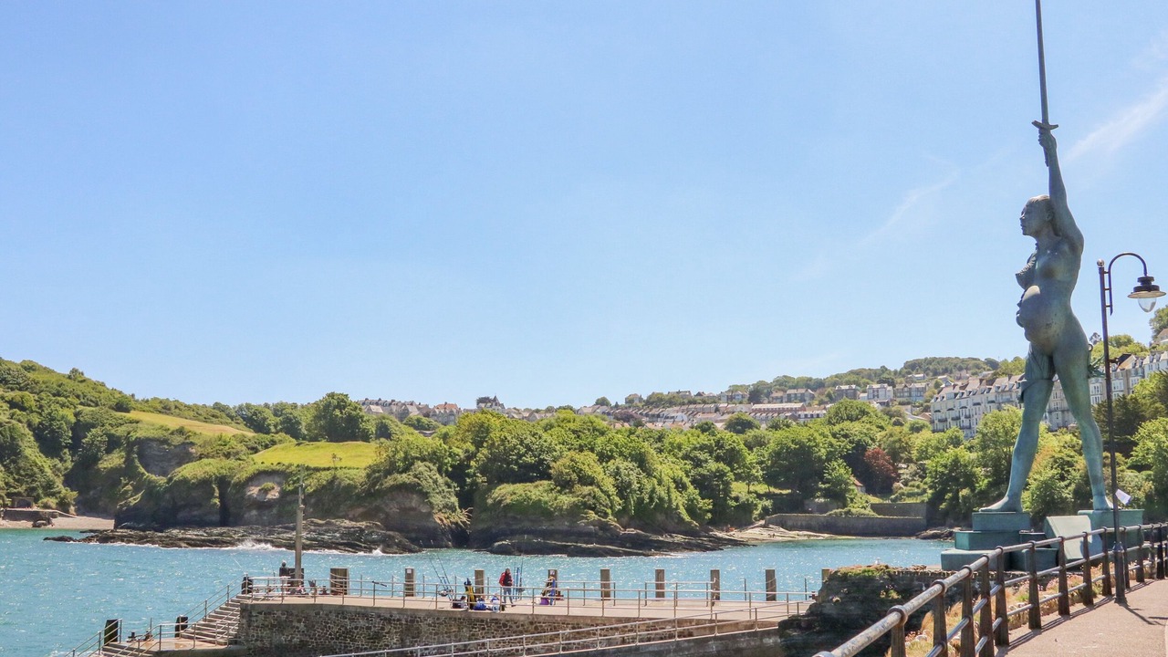 Photo of Others in Hele