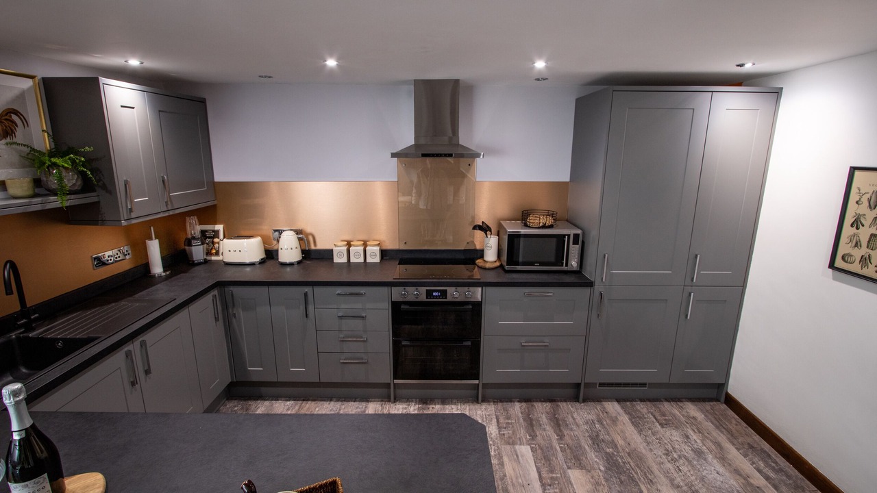 Photo of Others in Hele