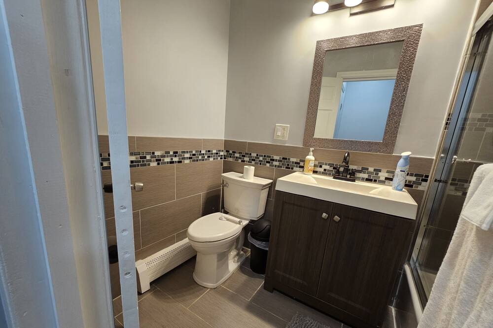 Photo of Bathroom in Hempstead