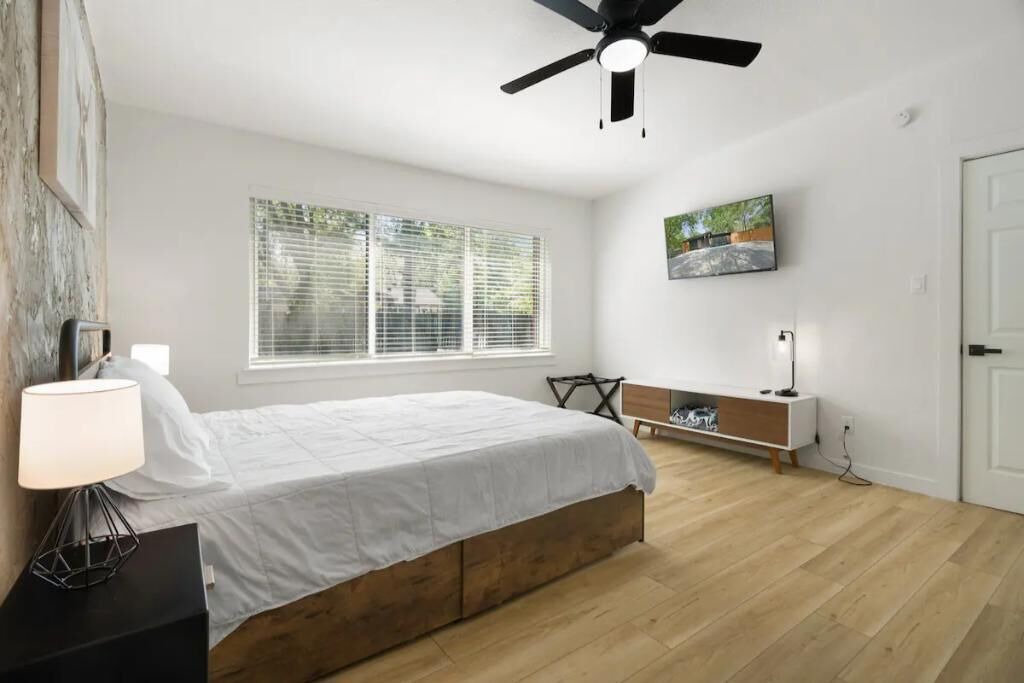 Photo of Bedroom in Quinlan