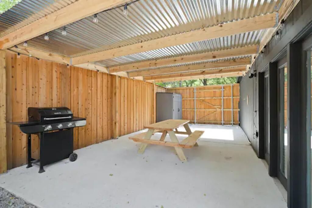 Photo of Outdoor in Quinlan