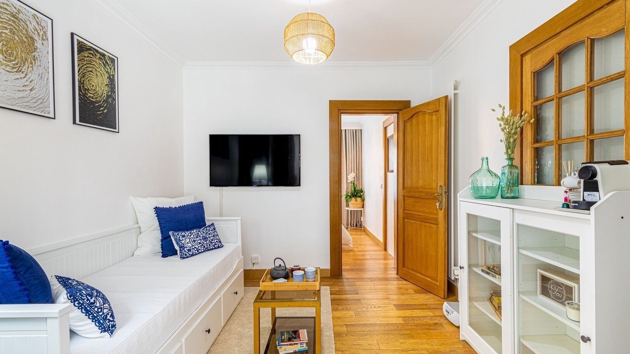 Photo of Livingroom in Le Kremlin-Bicetre