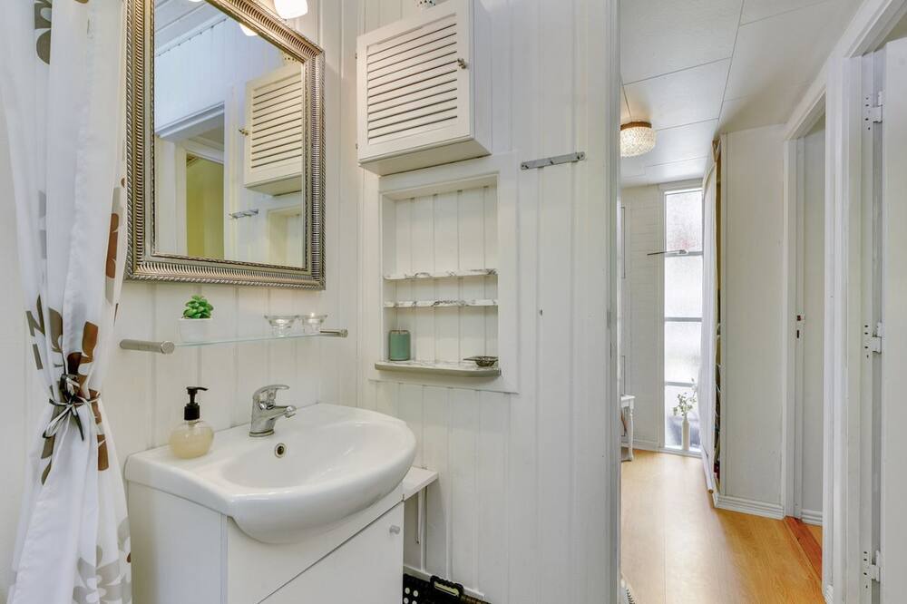 Photo of Bathroom in Erslev