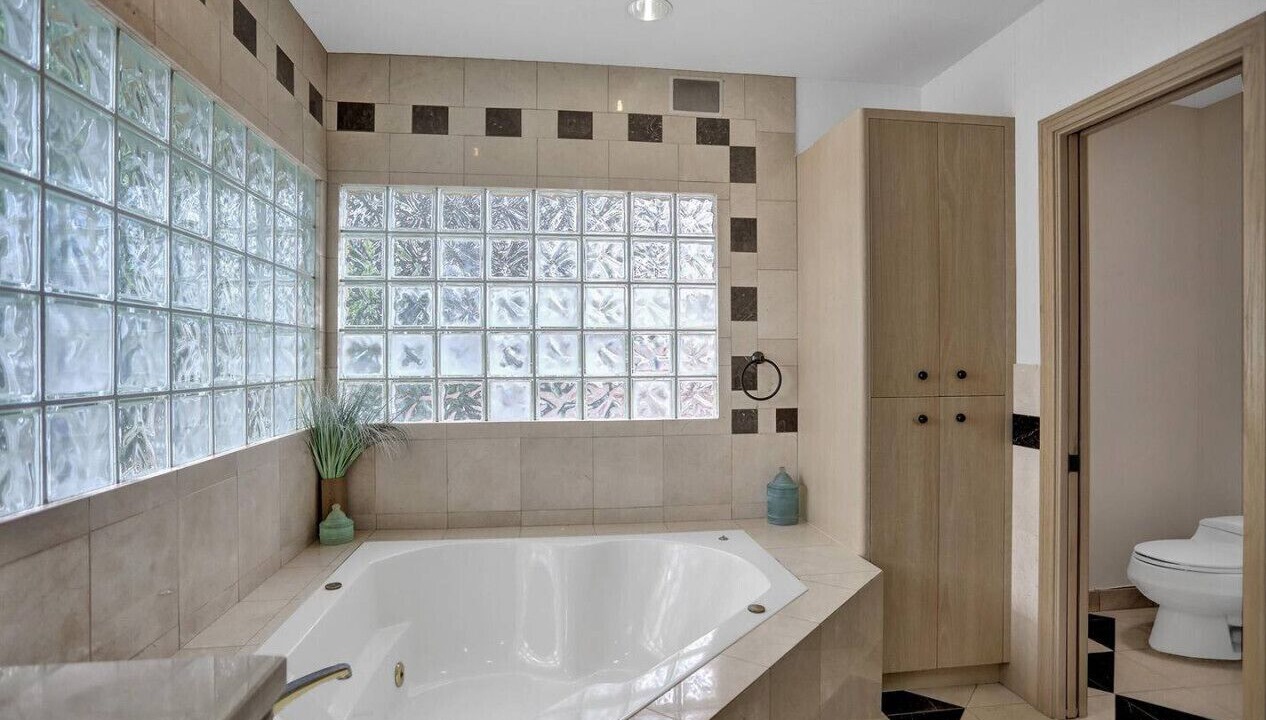 Photo of Others in Pompano Isles