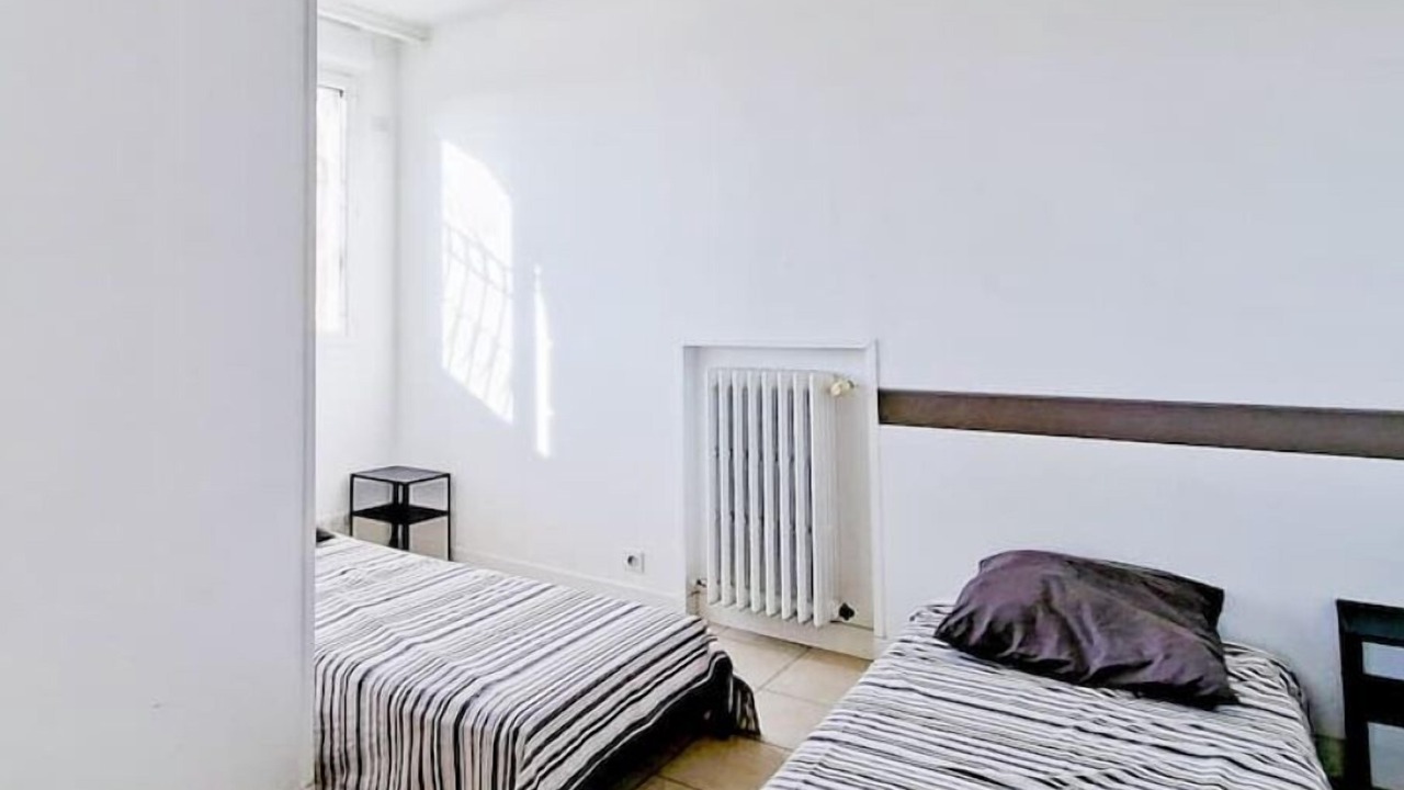 Photo of Bedroom in Trappes