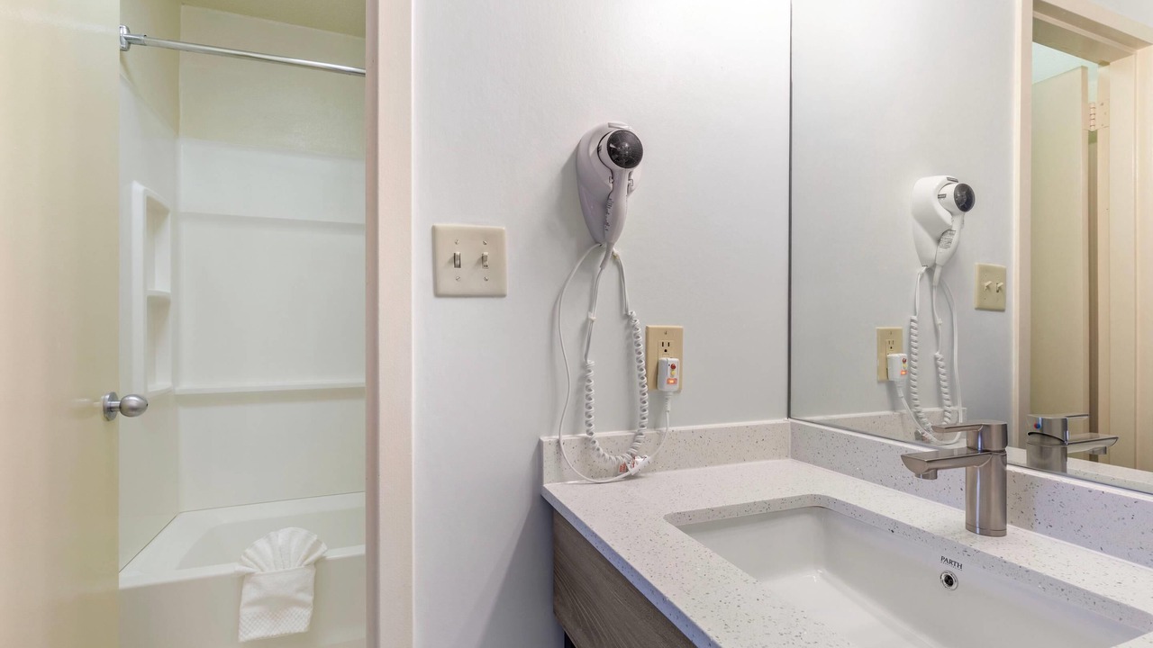 Photo of Bedroom in Tysons