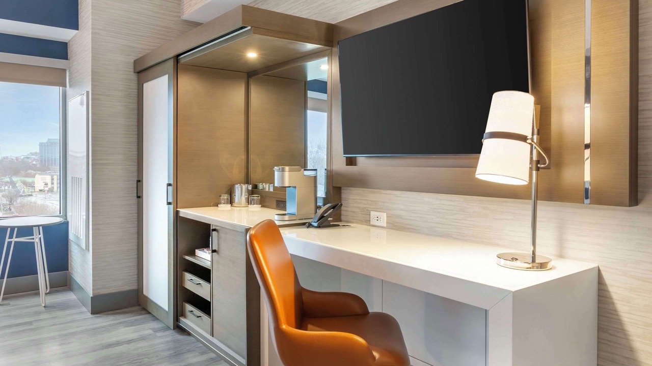 Photo of Bedroom in Downtown Niagara Falls