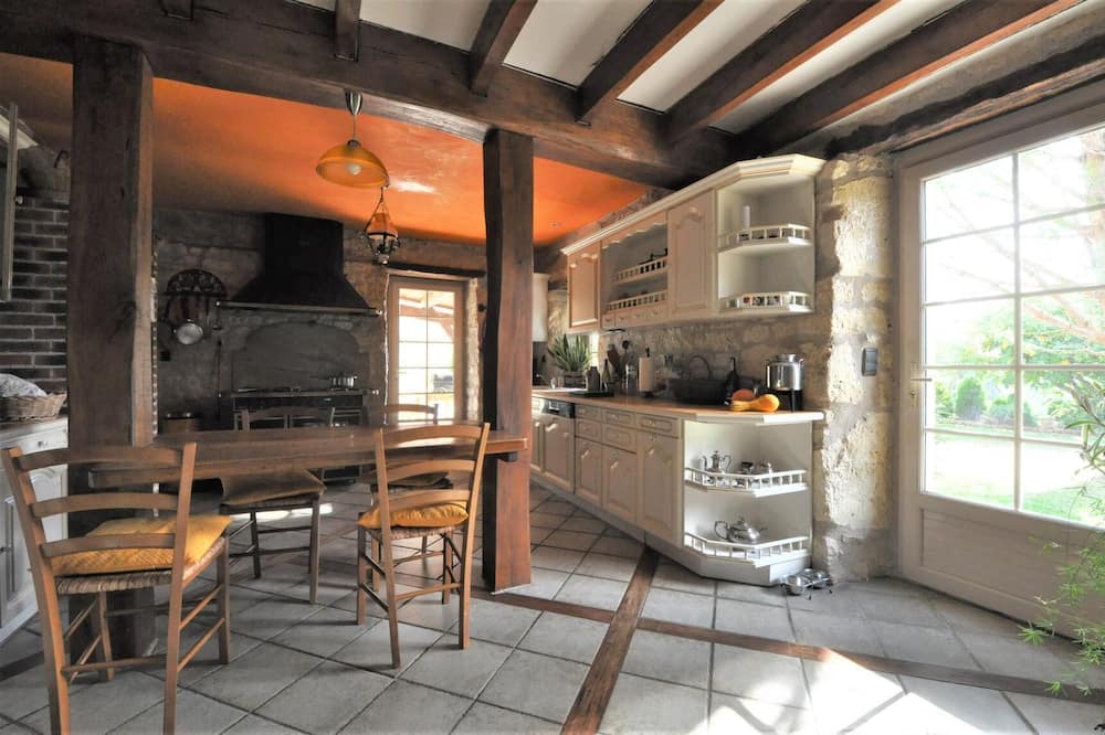 Photo of Kitchen in Cestayrols