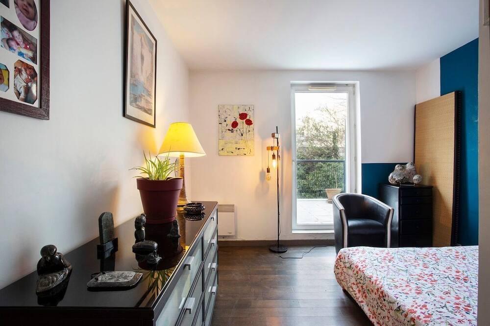 Photo of Bedroom in 19th Arrondissement