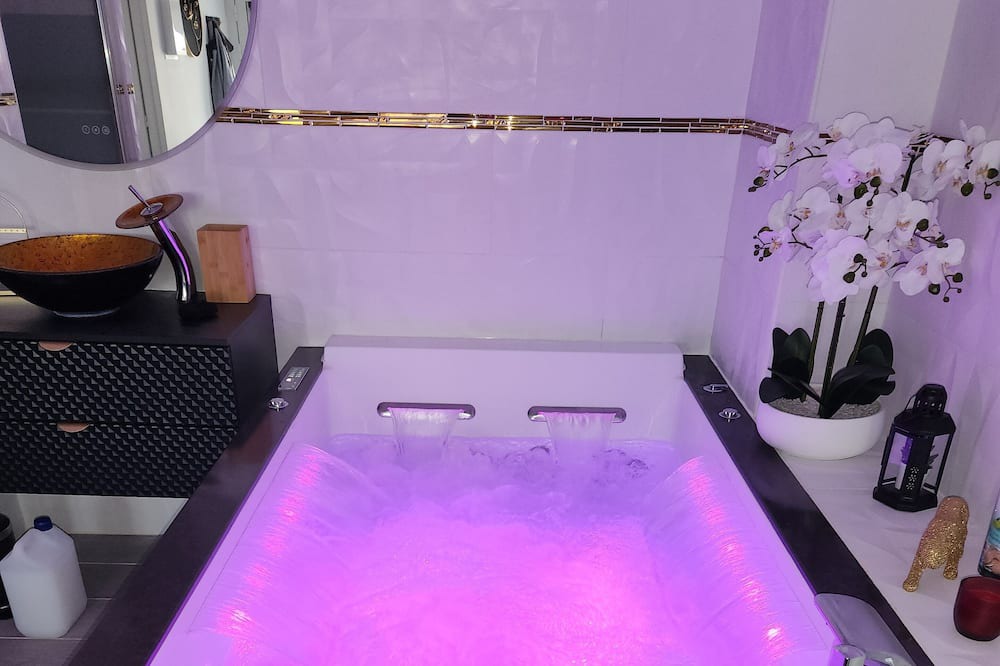 Photo of Others in Saint-Assiscle